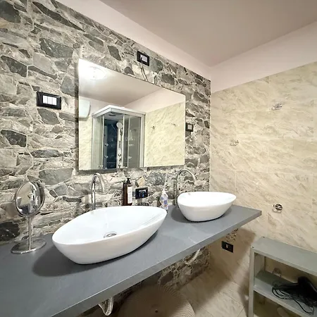 Appartamento Guelfa Courtyard Retreat Firenze
